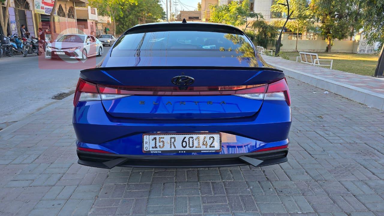 هیۆندای ئەلەنترا